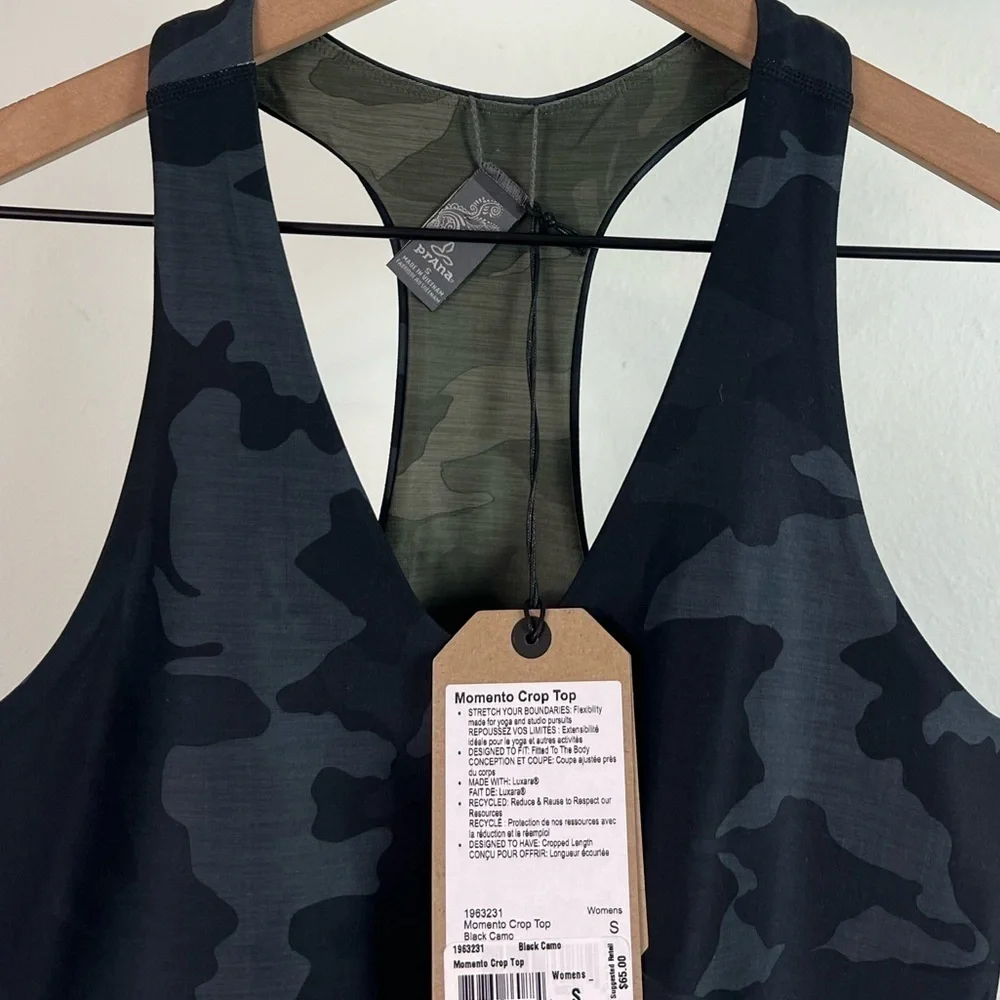 NWT Prana Momento Racerback Crop Top Sports Bra Reversible Camo Print